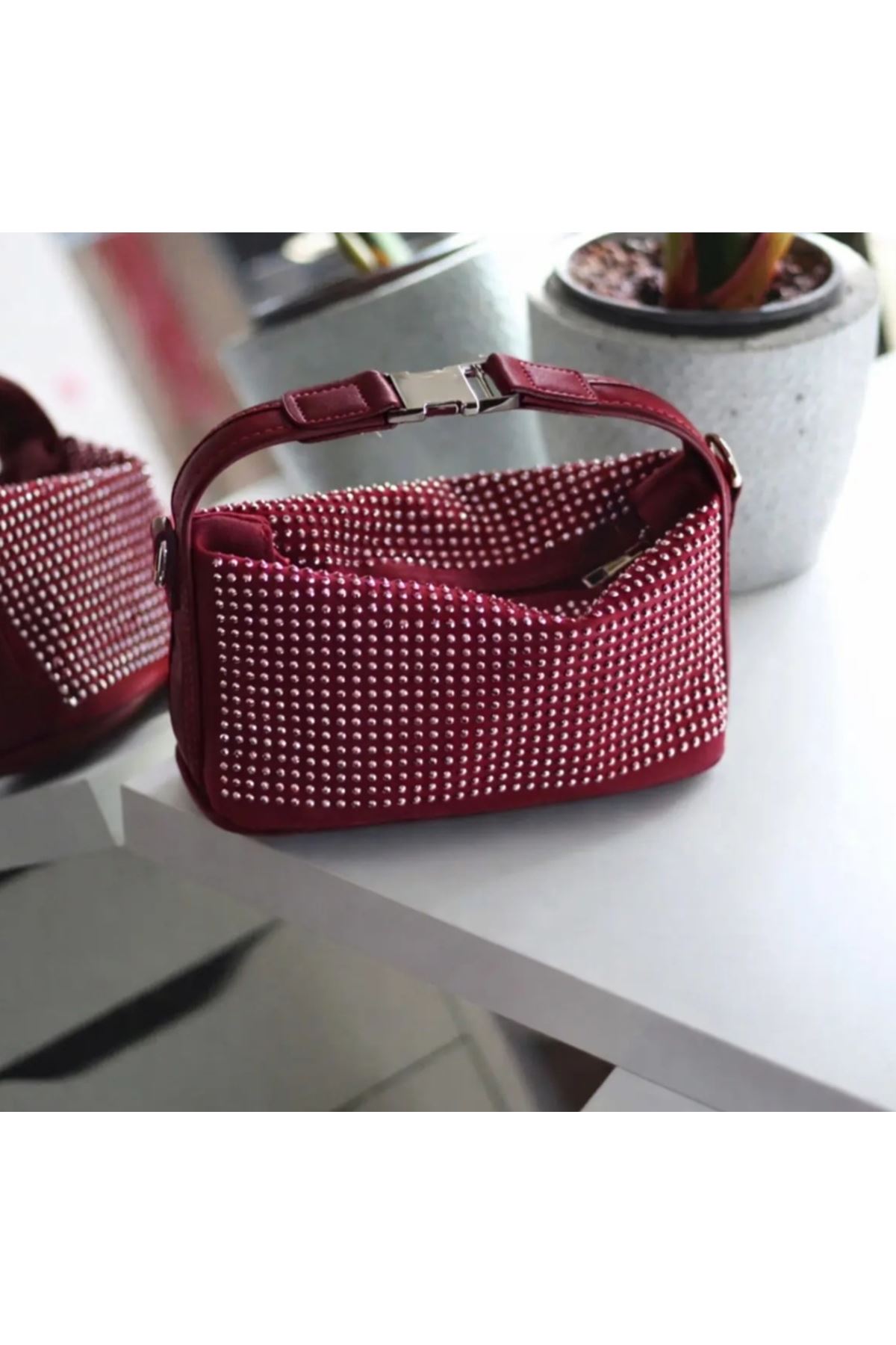 Bordo Taşlı Kilit Detaylı Askılı El Omuz Çantası