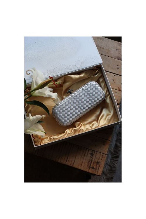 Silver Saten Slim Baklava Desenli Kasa Abiye El Çantası