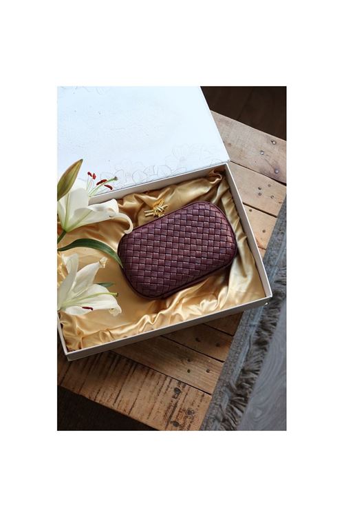 Bordo Baklava Desenli Metal Aksesuar Detaylı Kasa Abiye Çanta