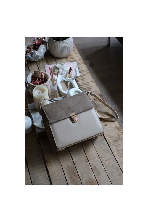 vizon süet kapak detaylı ayarlanabilir askılı omuz çantası