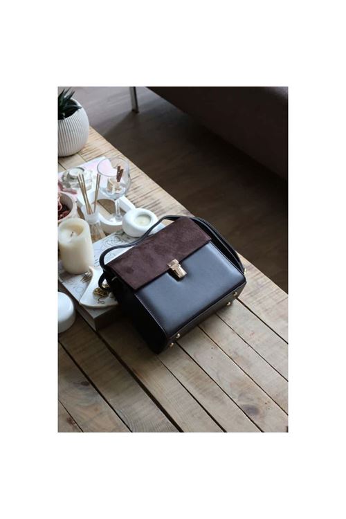 acı kahve süet kapak detaylı ayarlanabilir askılı omuz çantası