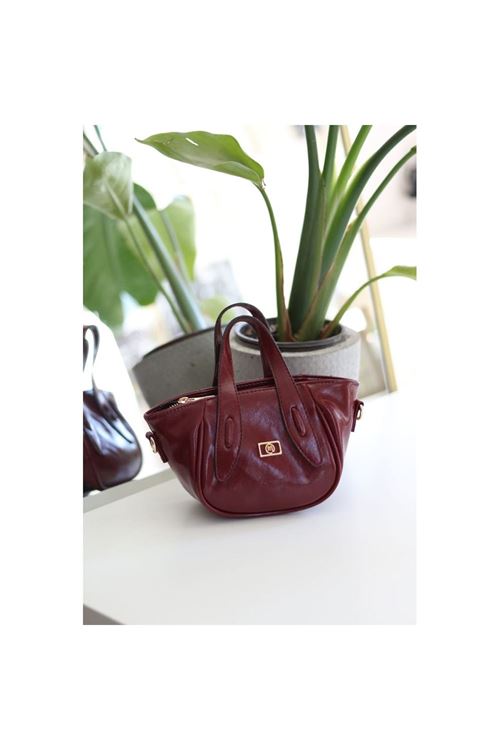 Bordo  Rugan Tutma Saplı Pouch El Çantası