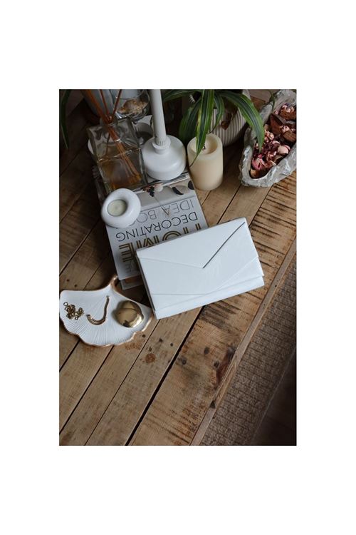 Kadın Beyaz Rugan Zarf Kutu Omuz Çantası