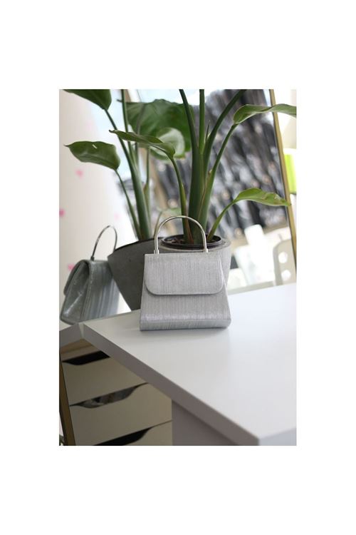 Kadın Silver Çizgi Dokulu Metal Saplı Abiye El Omuz Çantası