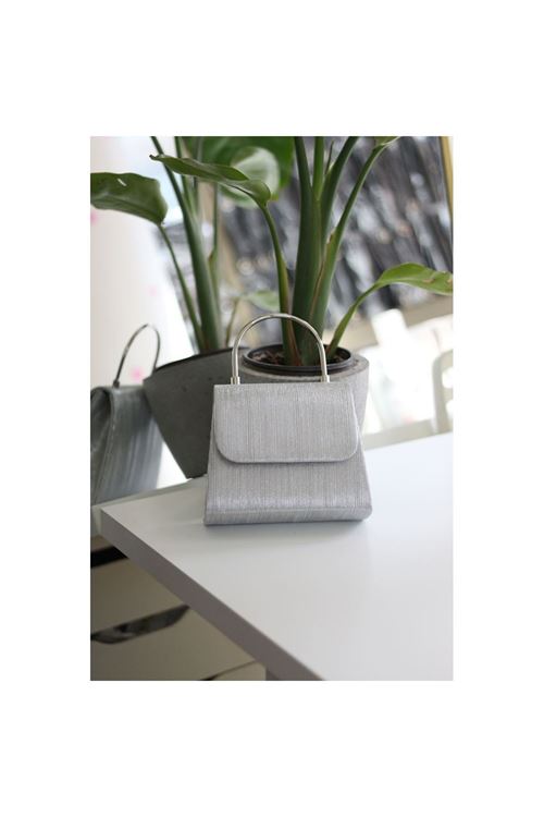 Kadın Silver Çizgi Dokulu Metal Saplı Abiye El Omuz Çantası