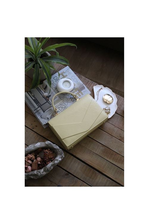 Kadın Sarı Zarf Tutma Saplı Omuz Çantası