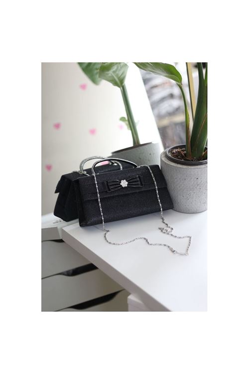 Siyah Simli Çiçek Aksesuarlı Tutma Saplı Abiye El Çantası