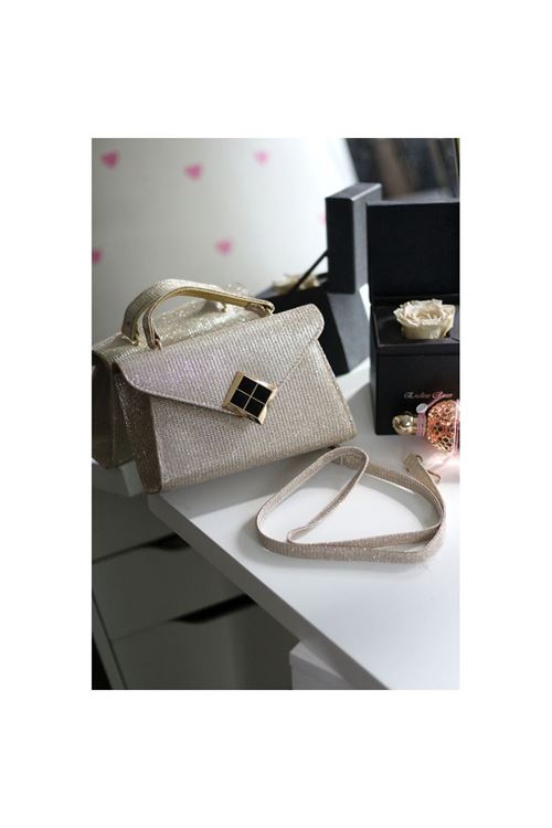 Gold Simli Kare Gold Aksesuar Detaylı Abiye Çanta