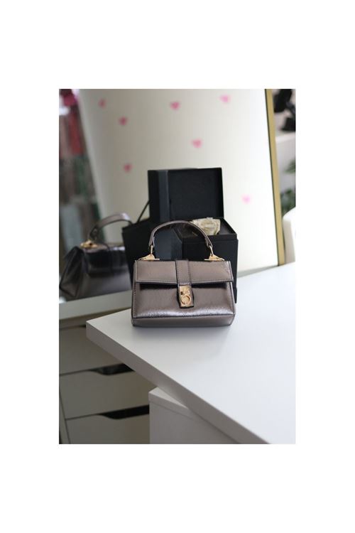 Platin Parlak Toka Detaylı Zincirli El Omuz Çantası