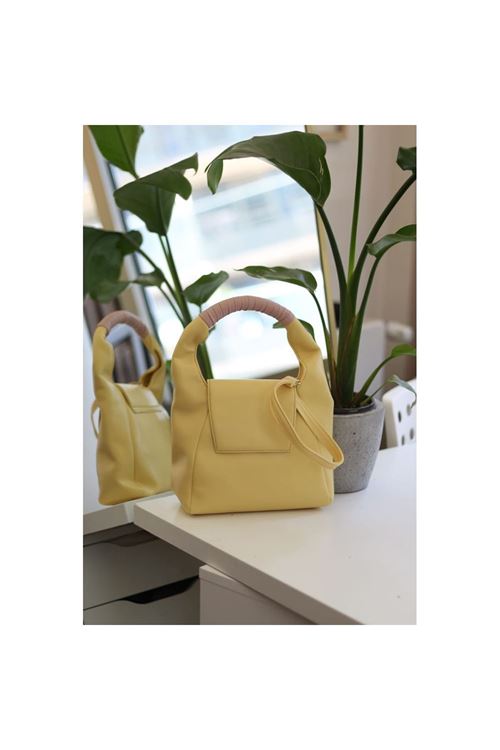 Kadın Sarı Pembe Saraçlı Askılı Omuz Çantası