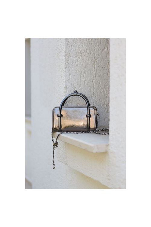 Kadın Platin Eskitme Dokulu Maskot Detaylı El ve Omuz Çantası