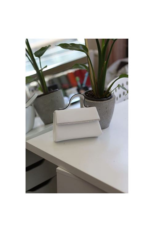 Kadın Beyaz Saten Tutma Taş Şerit Detaylı Abiye Omuz Çantası