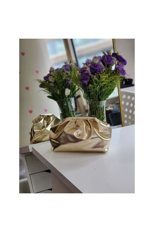 Kadın Gold Aksesuarlı Bohça Form Omuz Çantası