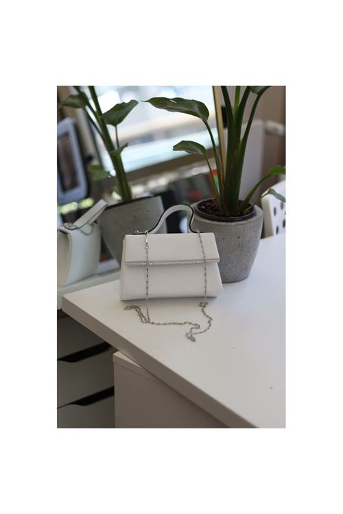 Kadın Beyaz Saten Tutma Taş Şerit Detaylı Abiye Omuz Çantası