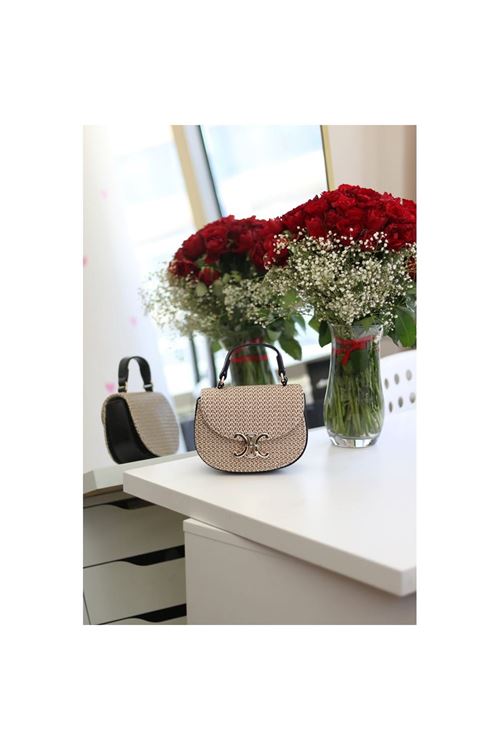 Kadın Siyah İşleme Desenli Gold Toka Detaylı Mini El &amp;amp; Omuz Çantası