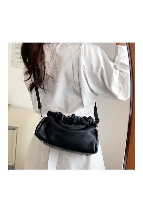 Kadın Siyah Büzgü Saplı Yumuşak Askılı Omuz Çantası