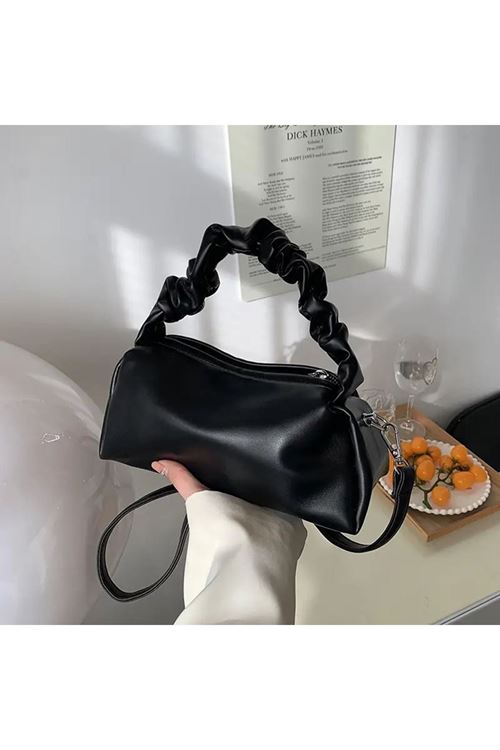 Kadın Siyah Büzgü Saplı Yumuşak Askılı Omuz Çantası