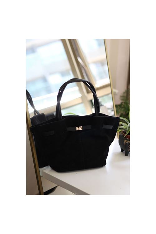 Kadın Siyah Süet Gold Toka Detaylı Büyük Boy Omuz Çantası