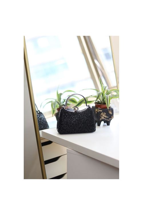 Kadın Siyah İnci Taşlı Taşlı Tutma Detaylı Abiye Çanta