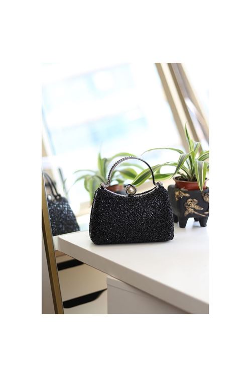 Kadın Siyah İnci Taşlı Taşlı Tutma Detaylı Abiye Çanta