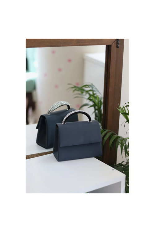 Kadın Lacivert Taş Tutma Detaylı Abiye Omuz Çantası