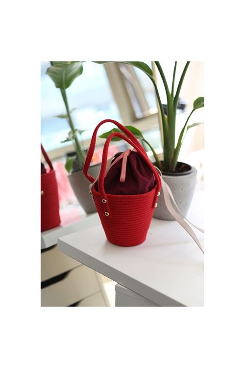 Kadın Kırmızı Örme Çift Kulp Ağzı Büzgülü Askı Detaylı Omuz Çantası