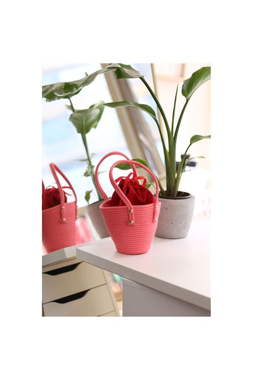 Kadın Nar Çiçeği Örme Çift Kulp Ağzı Büzgülü Hasır Görünümlü El Çantası