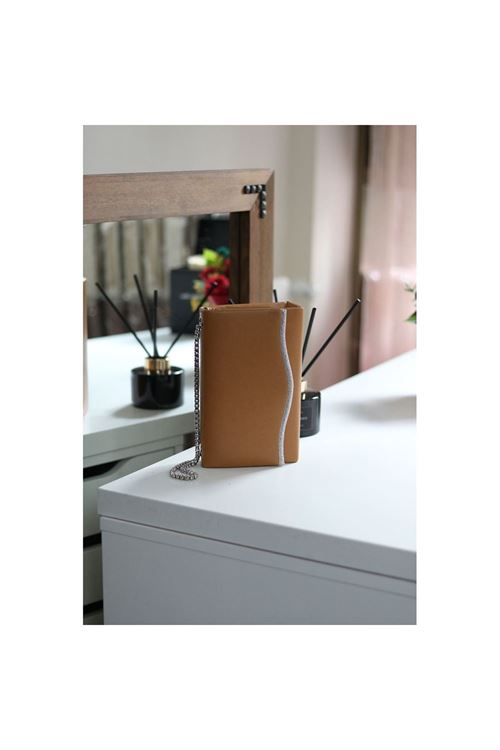 Kadın Karamel Taş Detaylı Zincirli Omuz Çantas