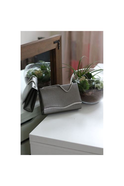 Kadın Platin Taş Detaylı Zincirli Omuz Çantası