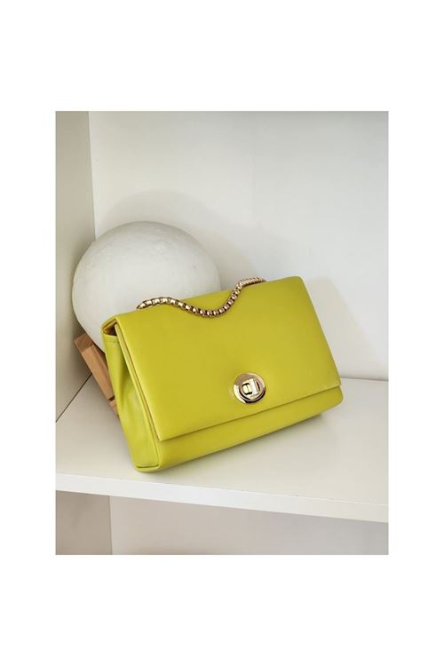 Kadın Neon Yeşil Kilit Detaylı Kutu Omuz Çantası