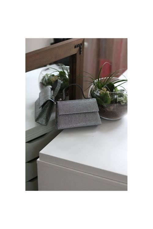 Kadın Platin Simli Tutma Detaylı Abiye Çantası