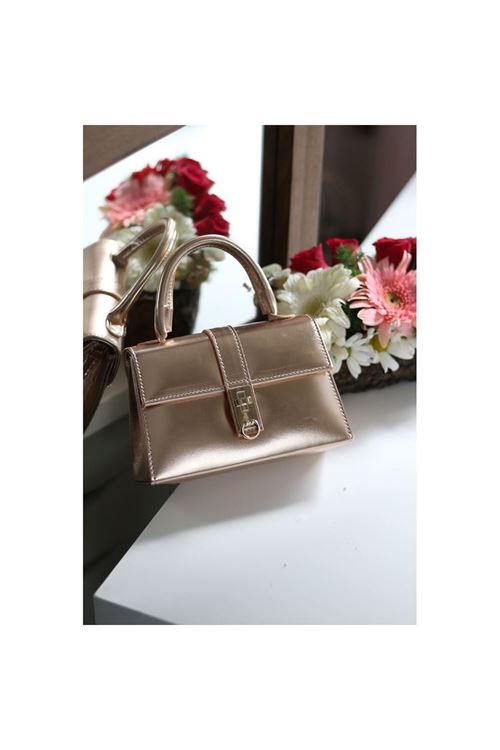 Kadın Rose Gold Kare Kilit Detaylı Mini El &amp;amp; Omuz Çantası