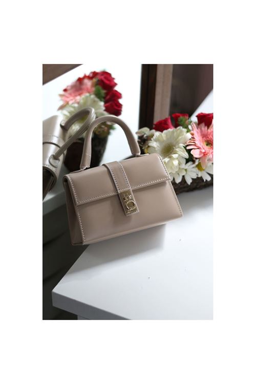 Kadın Vizon Gold Kare Kilit Detaylı Mini El &amp;amp; Omuz Çantası