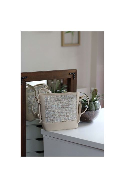 Kadın Krem Tüvit Ayarlanabilir Askılı Omuz Çantası