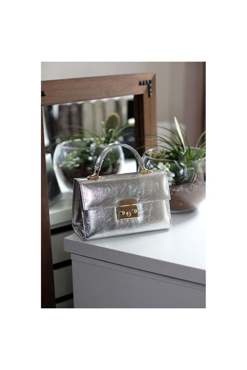 Kadın Silver Kilit Detaylı Askılı Omuz Çantası