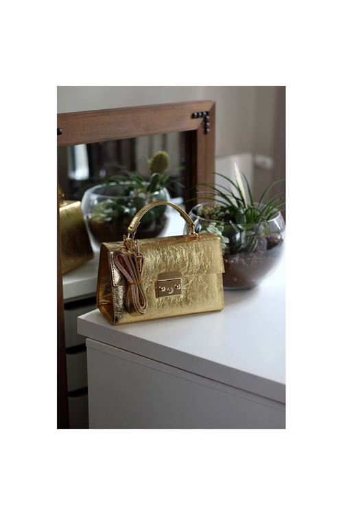 Kadın Gold Kilit Detaylı Askılı Omuz Çantası