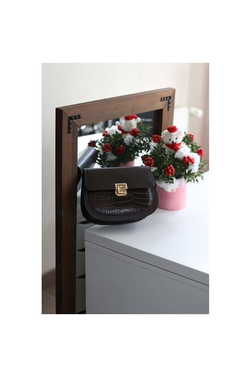 Kadın Acı Kahve Ayarlanabilir Askılı Omuz Çantası