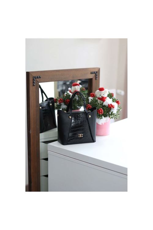 Kadın Siyah Kroko Ayarlanabilir Askılı Omuz Çantası