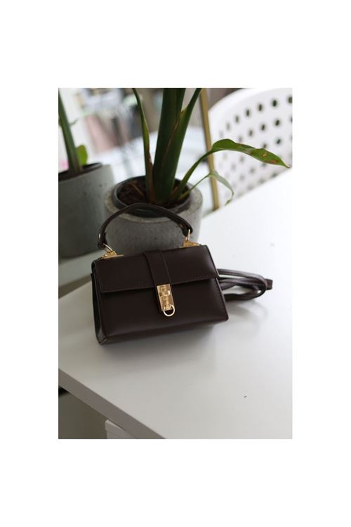 Kadın Acı Kahve Toka Detaylı Zincirli El Omuz Çantası