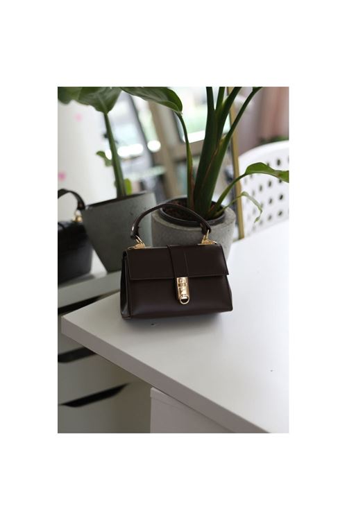 Kadın Acı Kahve Toka Detaylı Zincirli El Omuz Çantası