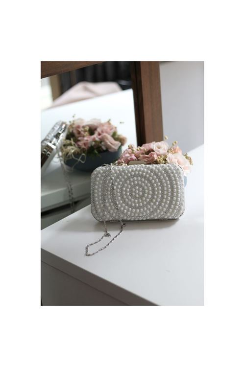 Kadın İnci Detaylı Yuvarlak Desenli Abiye Çanta