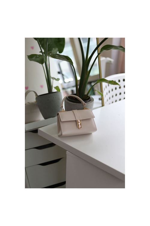 Kadın Krem Toka Detaylı Zincirli El Omuz Çantası