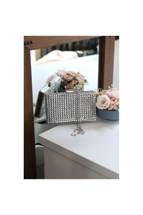 Kadın Gümüş Taş Detaylı Desenli Abiye Çanta