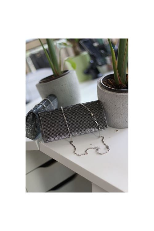 Kadın Platin Taş Kapak Detaylı Zincirli Abiye Omuz Çantası