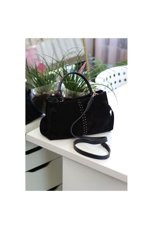 Kadın Siyah Süet Gold Zımba Detaylı Omuz çantası