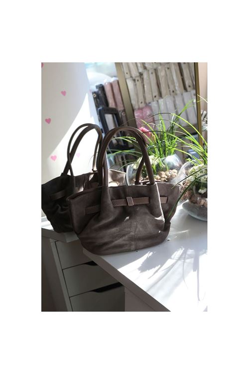 Kadın Vizon Süet Gold Toka Detaylı Orta Boy Omuz Çantası