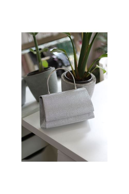 Kadın Silver Metal Tutma Saplı Kapaklı Abiye Çanta