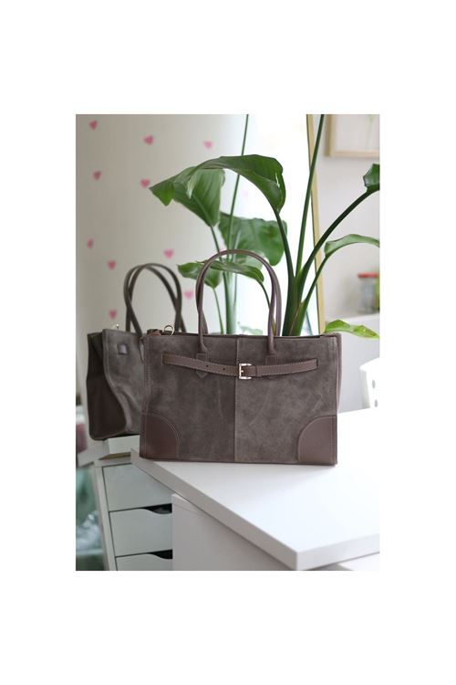 Kadın Vizon Süet Büyük Kopça Detaylı Büyük Boy Omuz Çantası