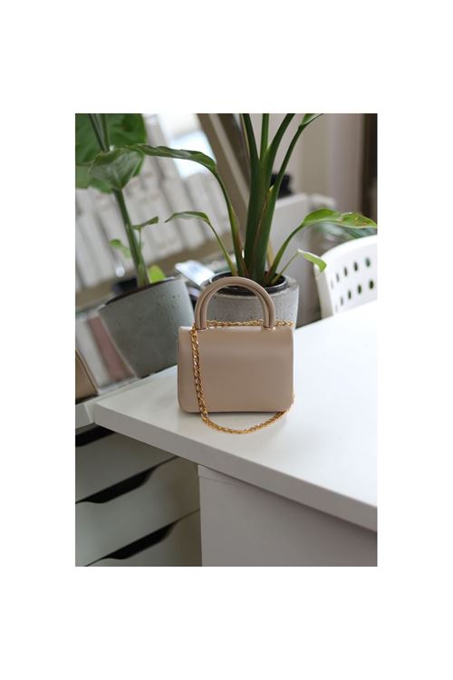 Nude Tutma Saplı Zincir Detaylı El Omuz Çantası