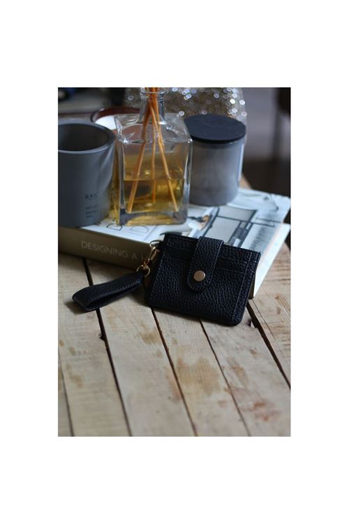 Kadın Siyah Mini Maskot Kartlık